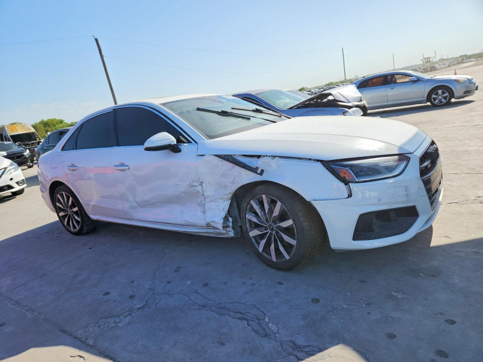 Audi A4 2021 — Copart