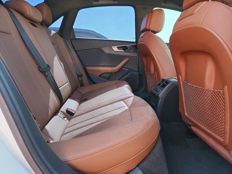 Audi A4 2021 — Copart