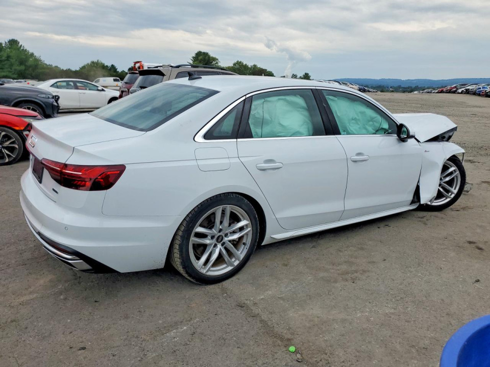 Audi A4 2023 — Copart