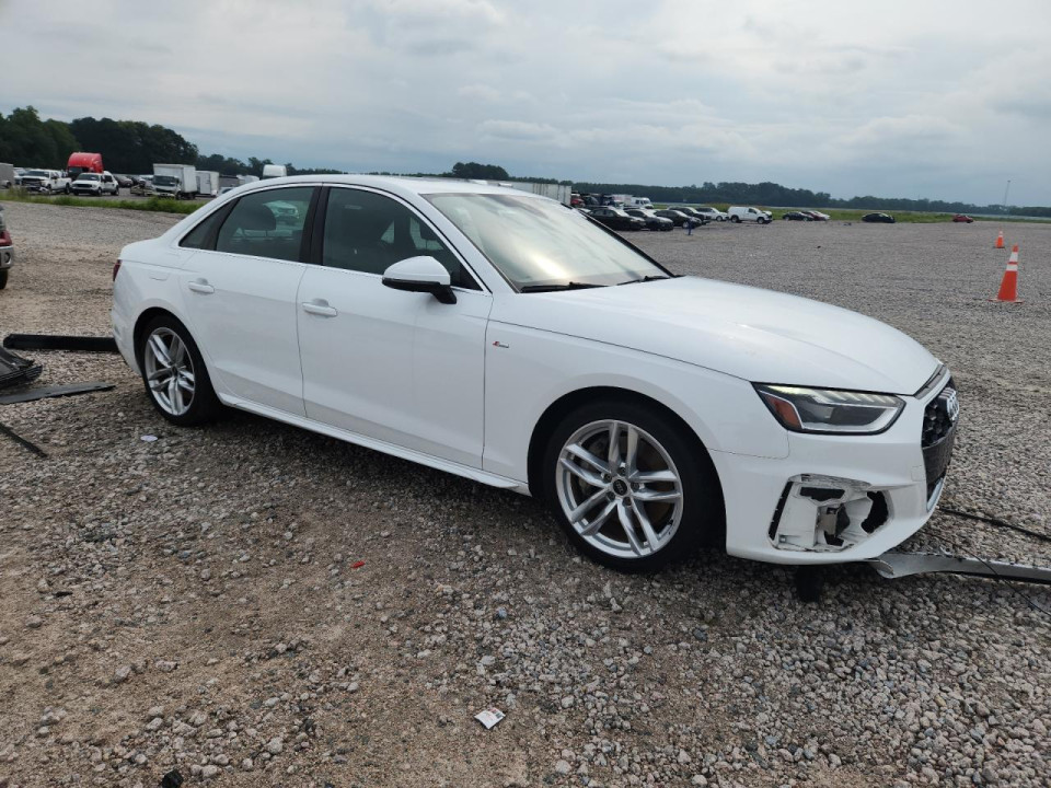 Audi A4 2024 — Copart