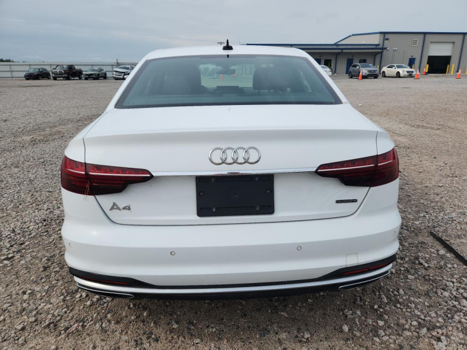 Audi A4 2024 — Copart