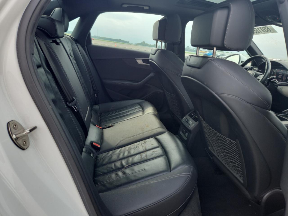 Audi A4 2024 — Copart