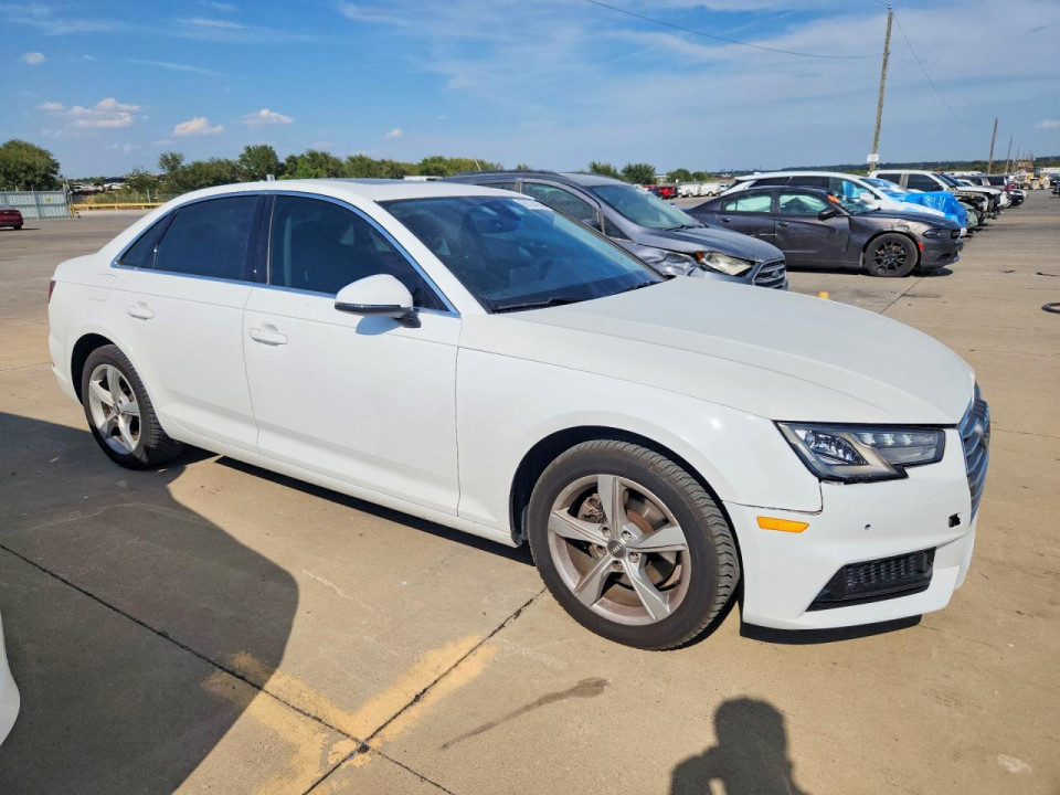 Audi A4 2019 — Copart