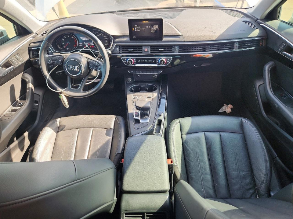 Audi A4 2019 — Copart