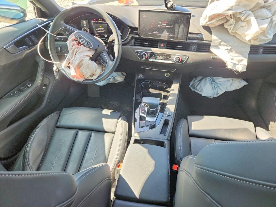 Audi A4 2021 — Copart