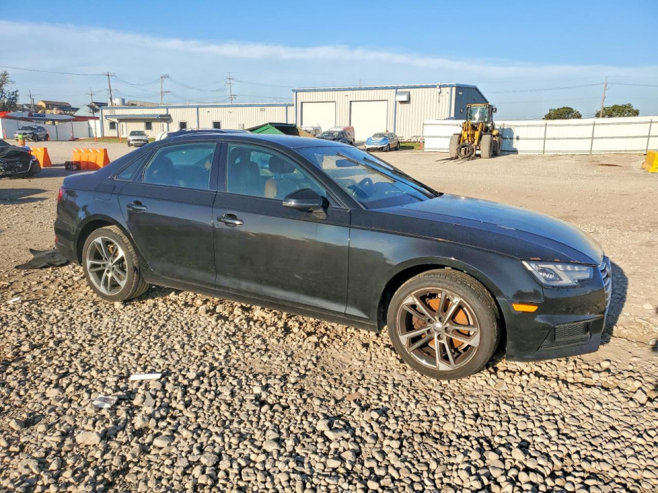 Audi A4 2019 — Copart