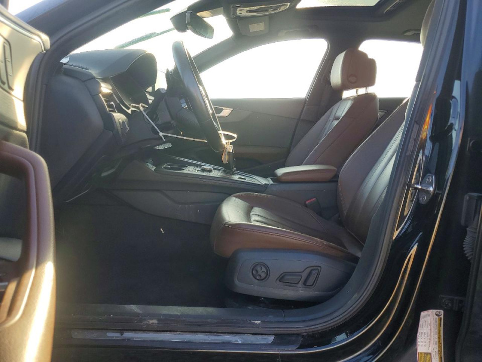 Audi A4 2019 — Copart