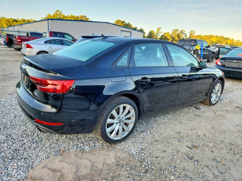 Audi A4 2017 — Copart
