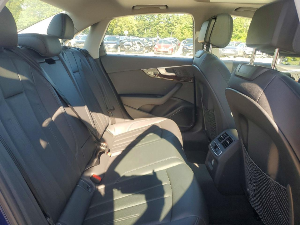 Audi A4 2017 — Copart