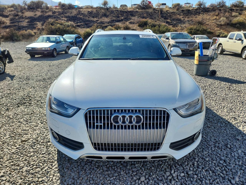 Audi A4 2015 — Copart