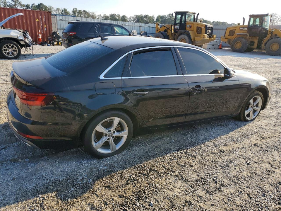 Audi A4 2019 — Copart
