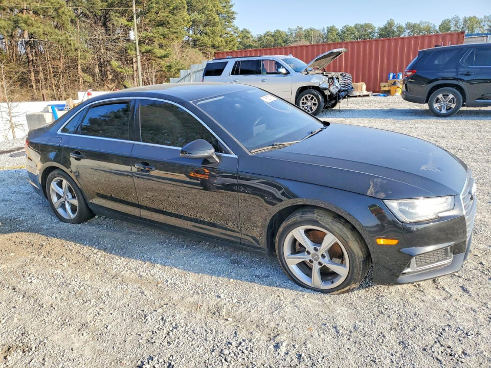 Audi A4 2019 — Copart