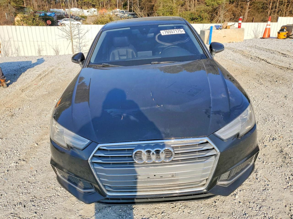 Audi A4 2019 — Copart