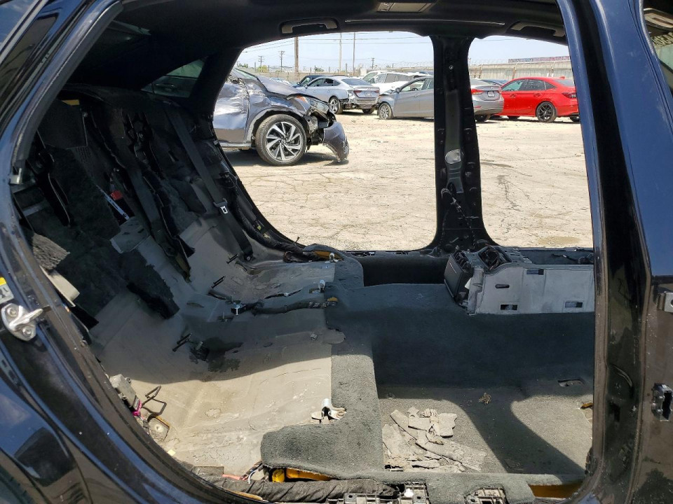 Audi A8 2025 — Copart