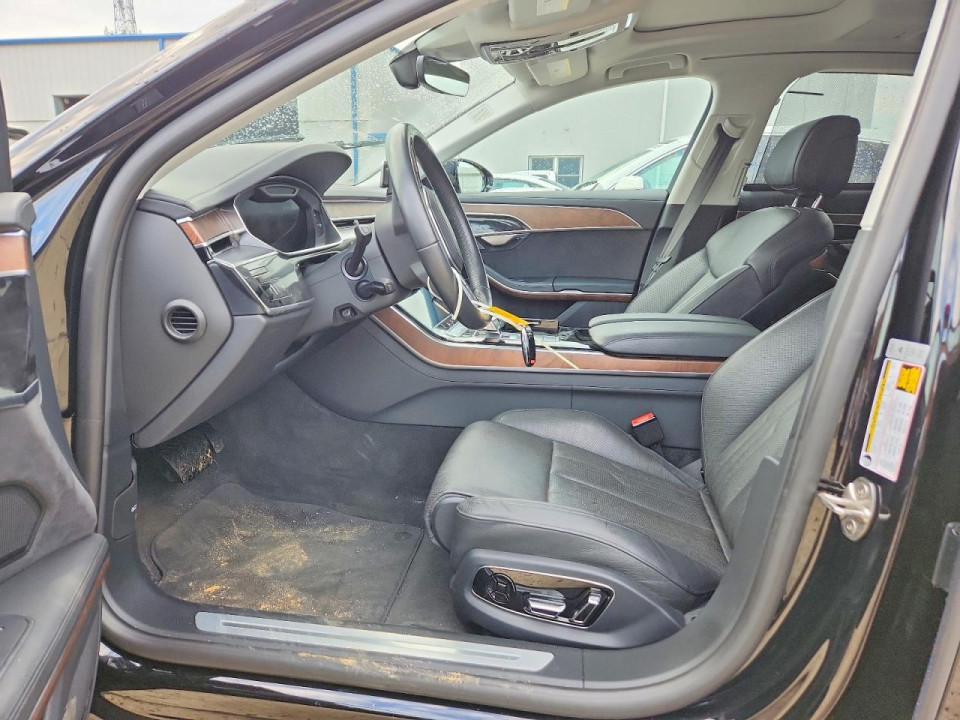 Audi A8 2023 — Copart