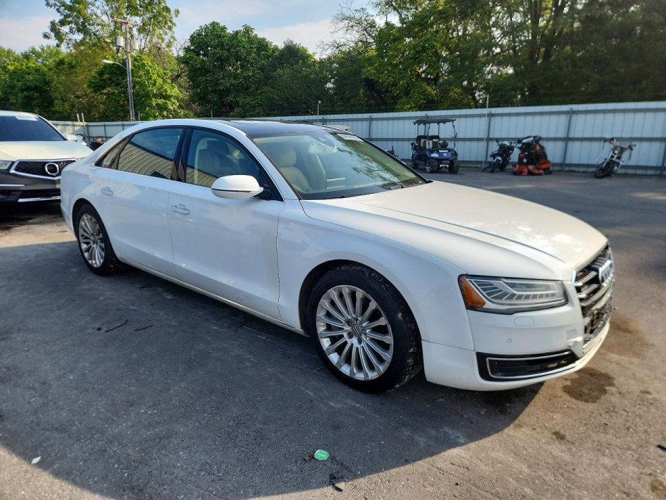 Audi A8 2016 — Copart