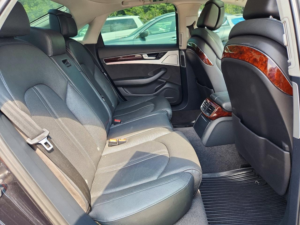 Audi A8 2012 — Copart