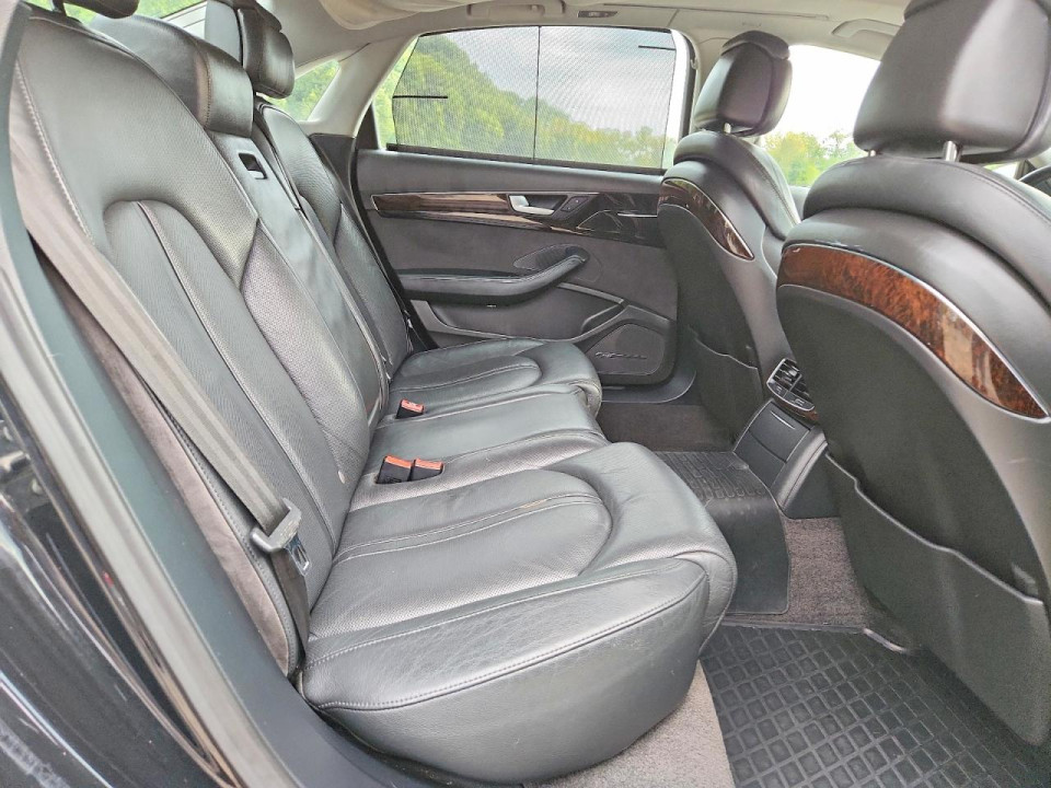 Audi A8 2012 — Copart