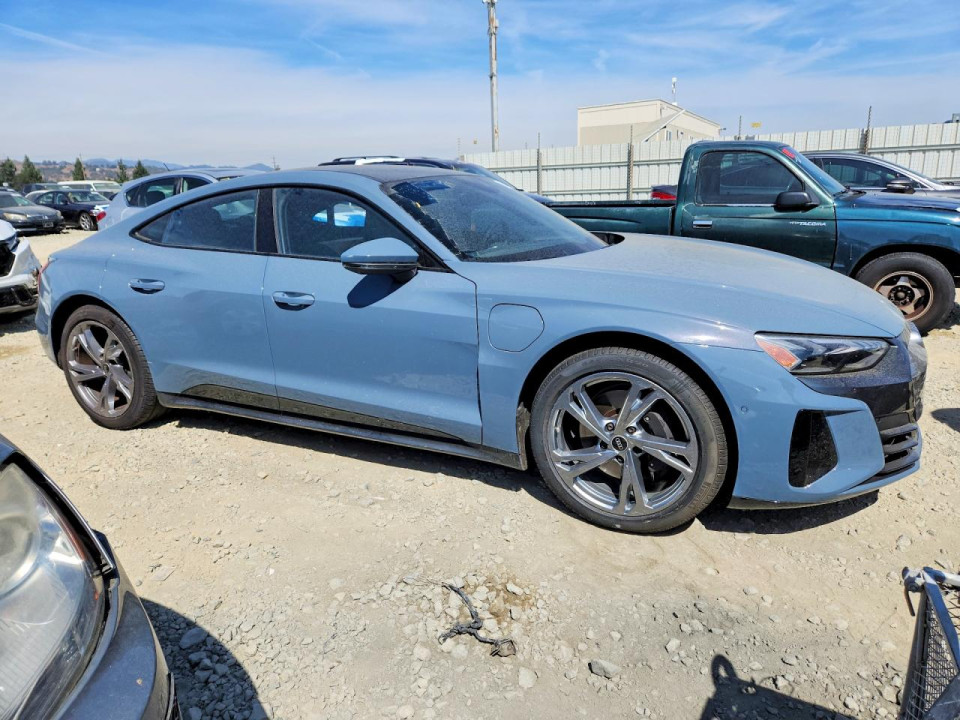 Audi E-TRON GT 2022 — Copart