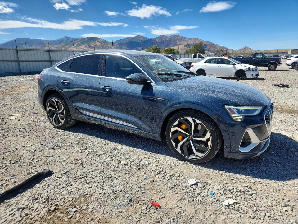 Audi E-TRON 2020 — Copart