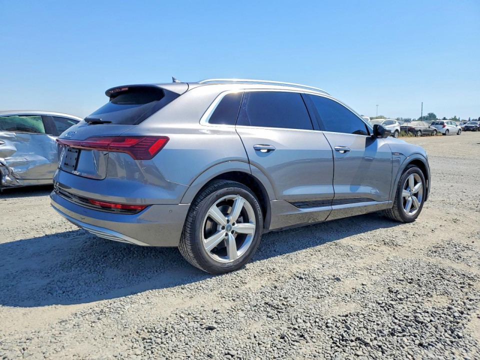 Audi E-TRON 2019 — Copart