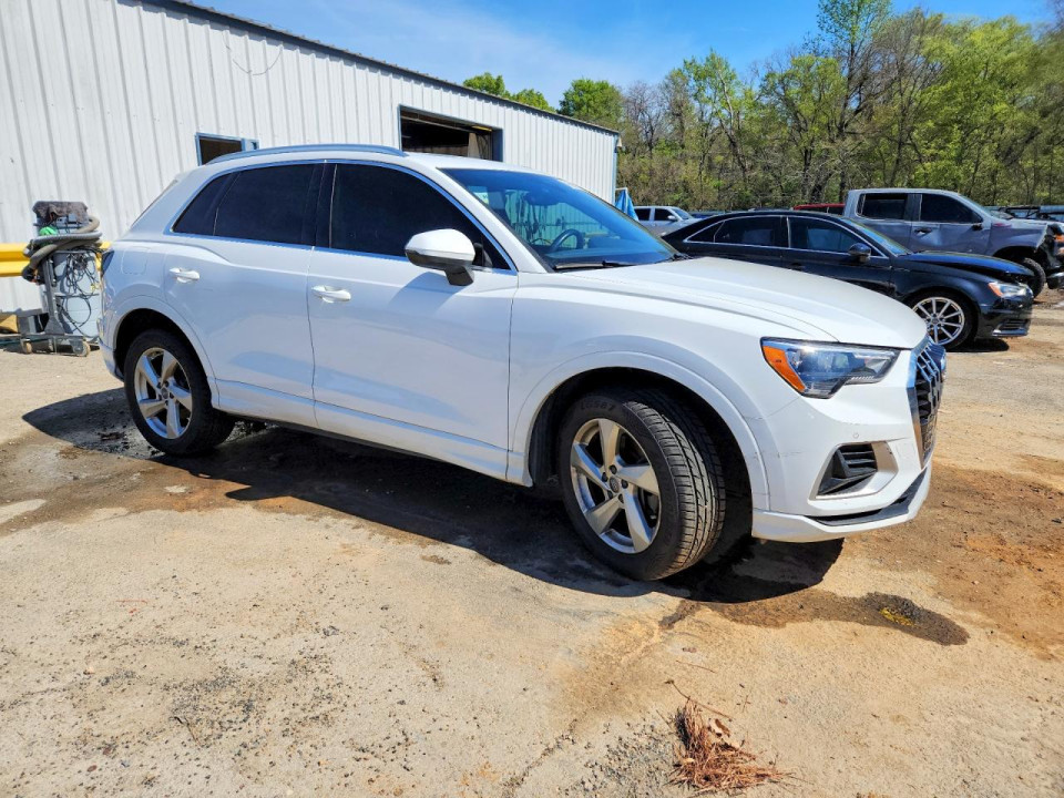 Audi Q3 2020 — Copart