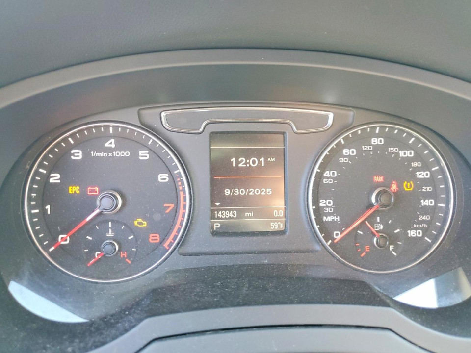 Audi Q3 2017 — Copart