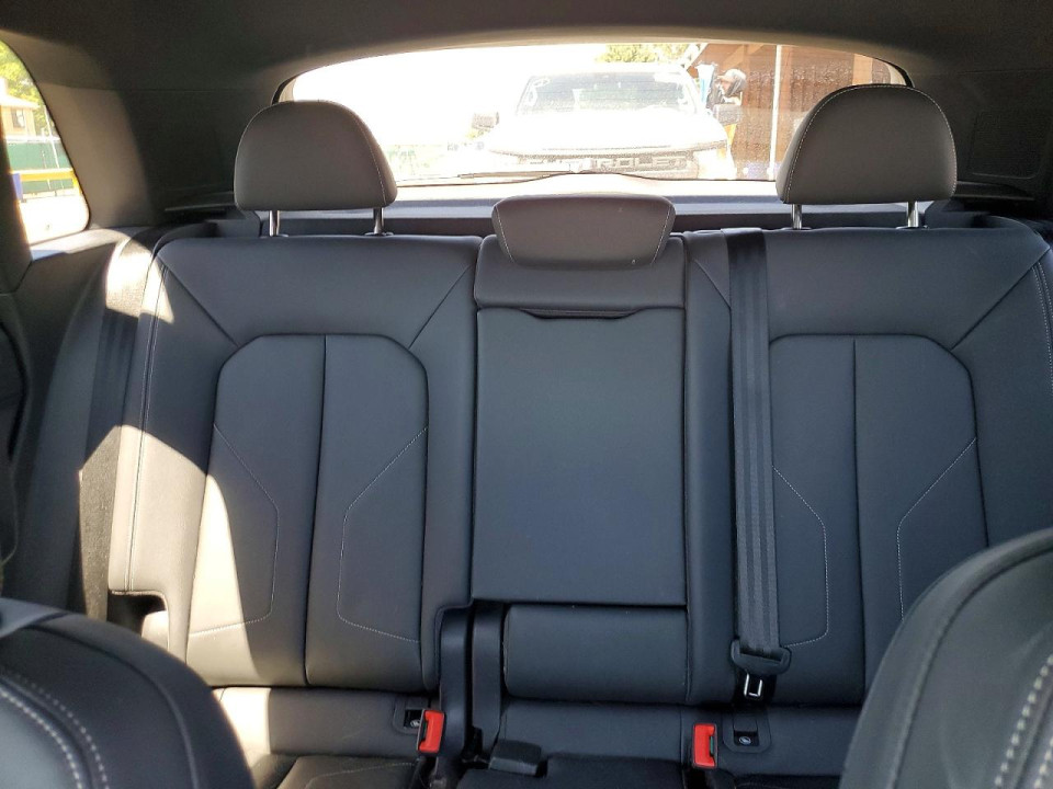 Audi Q3 2023 — Copart