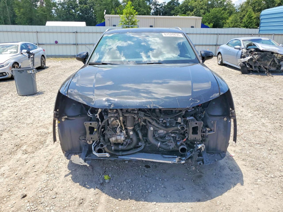 Audi Q3 2021 — Copart