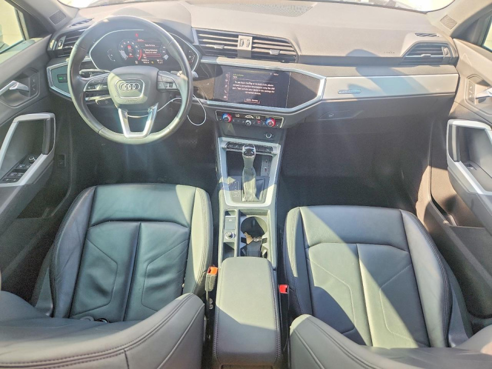Audi Q3 2021 — Copart