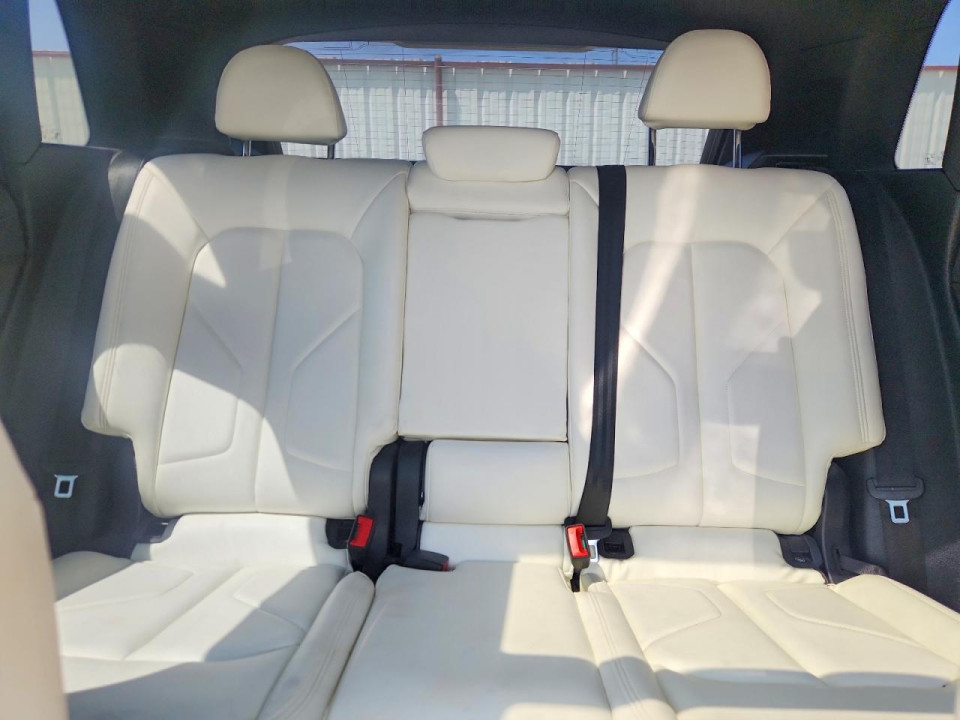 Audi Q3 2019 — Copart