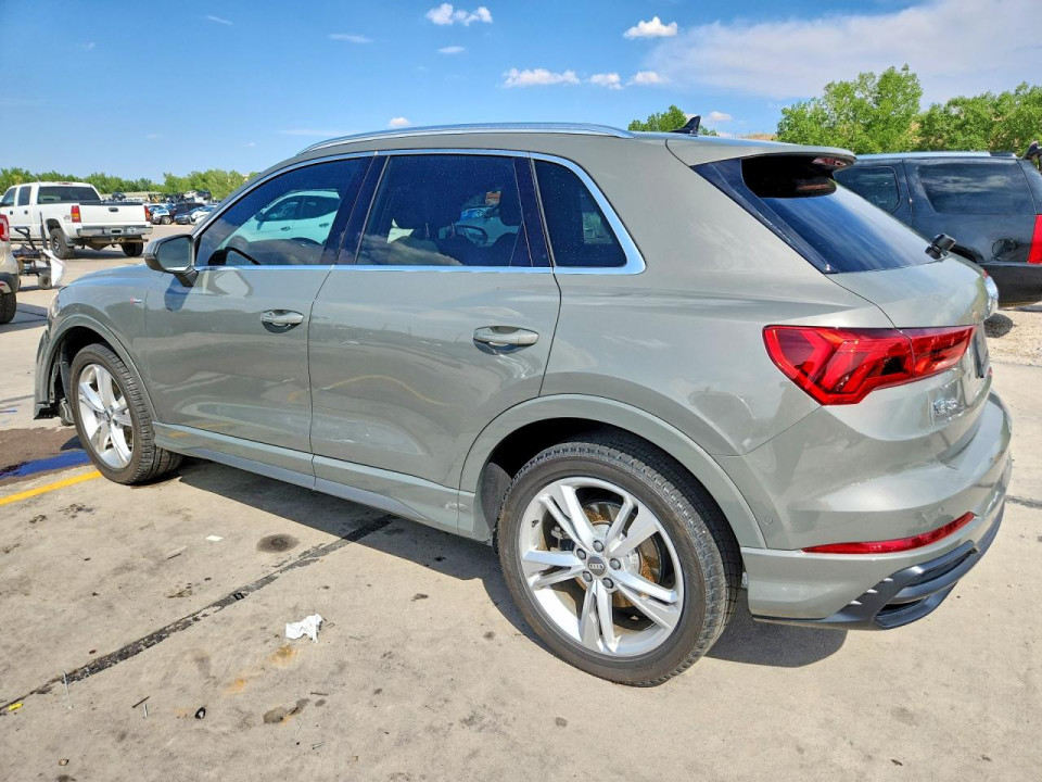 Audi Q3 2020 — Copart