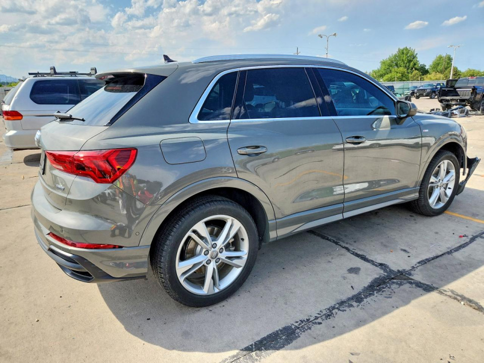 Audi Q3 2020 — Copart