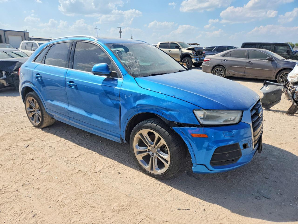 Audi Q3 2016 — Copart