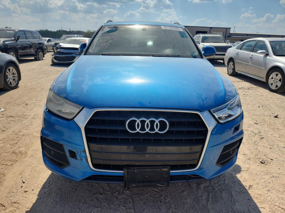 Audi Q3 2016 — Copart