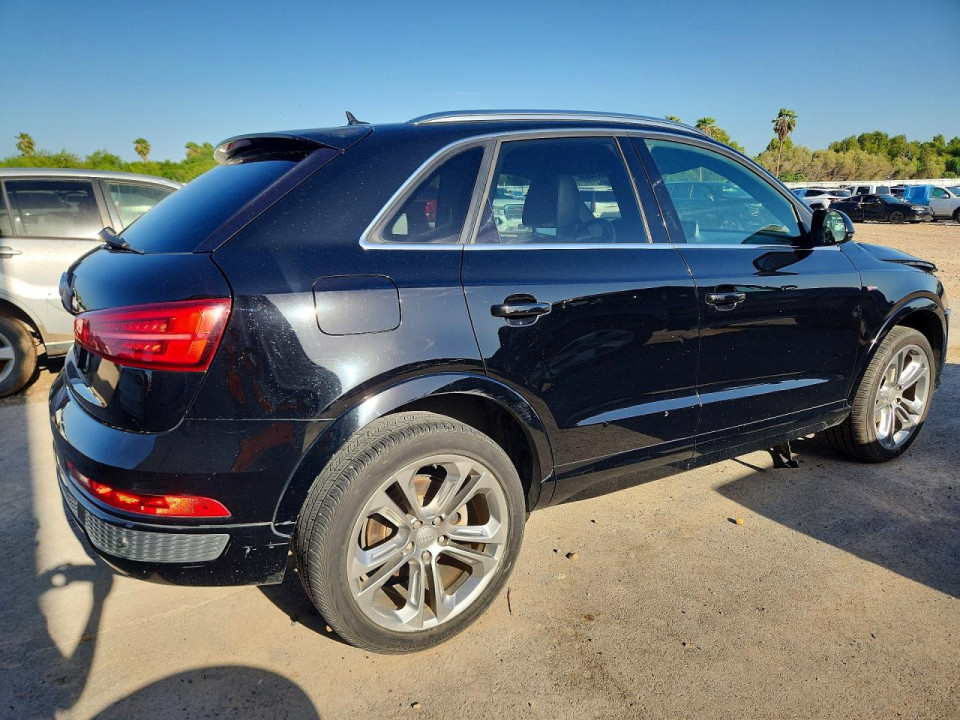 Audi Q3 2016 — Copart