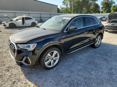 Audi Q3 2022 — Copart