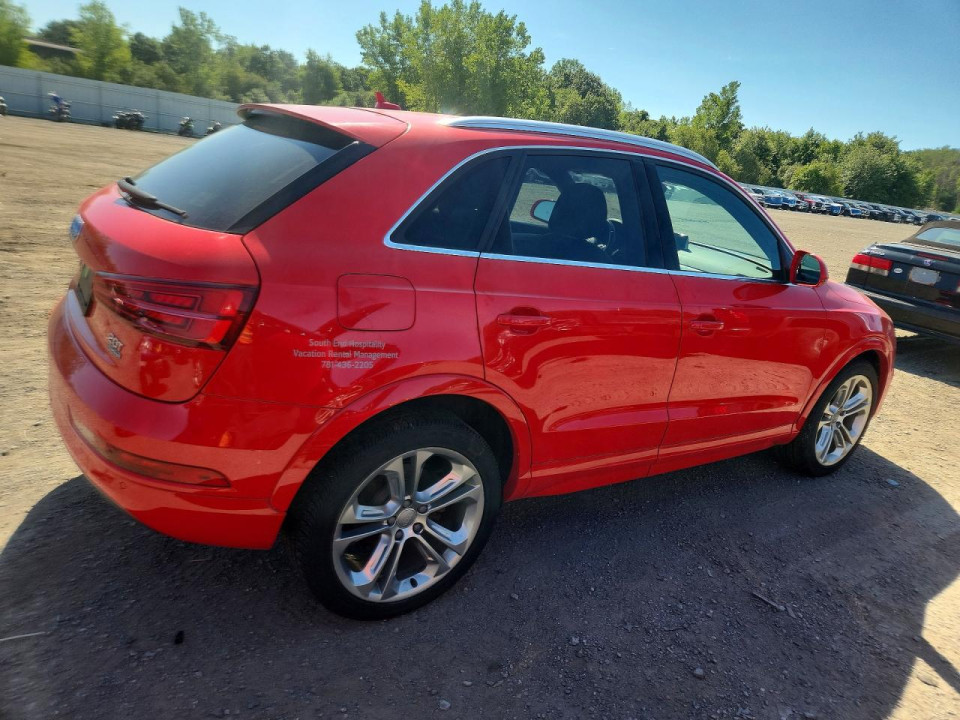 Audi Q3 2015 — Copart