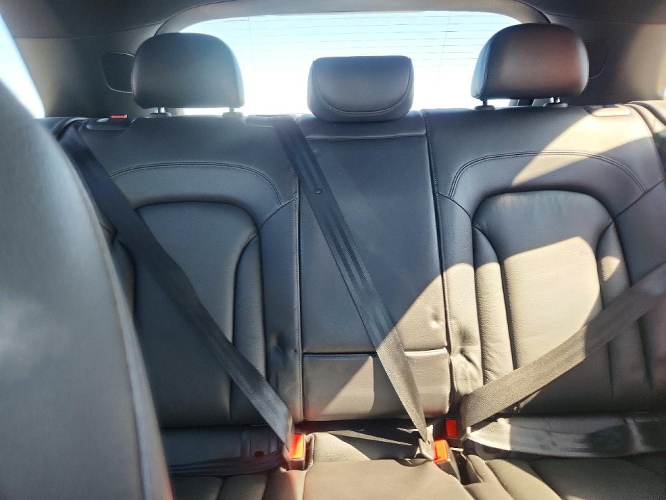 Audi Q3 2015 — Copart