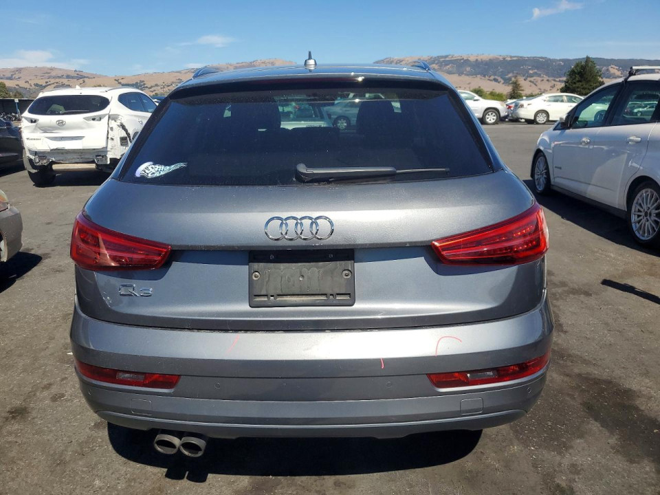 Audi Q3 2016 — Copart