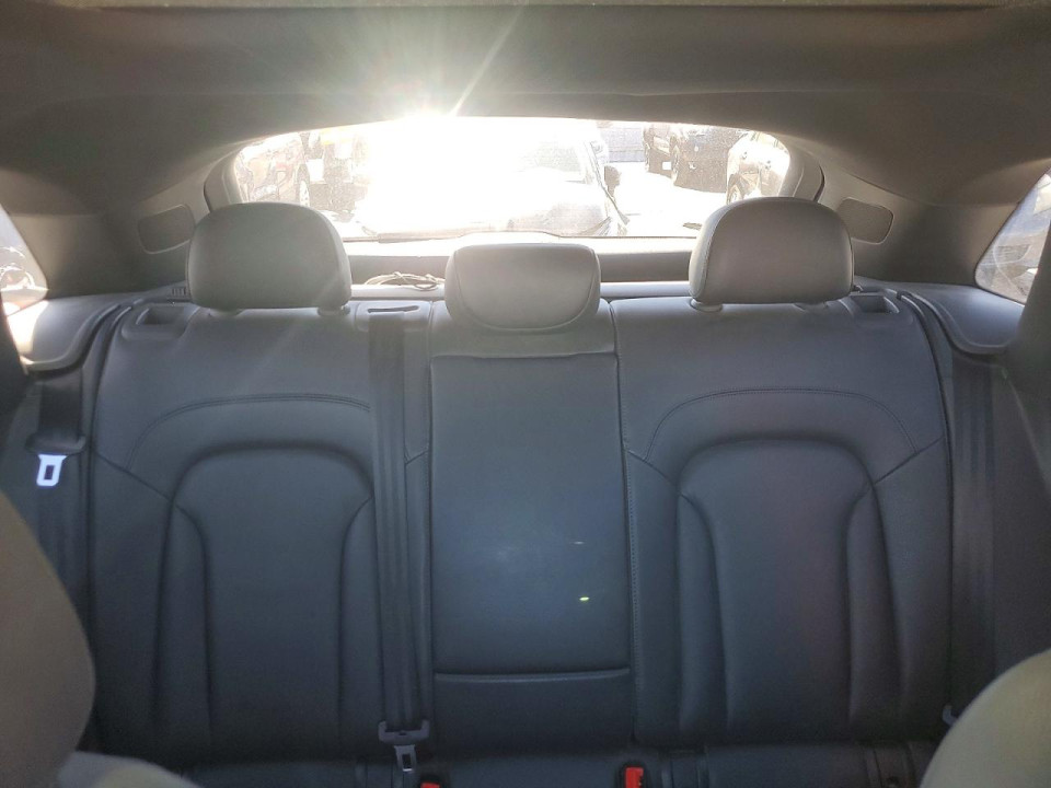 Audi Q3 2016 — Copart