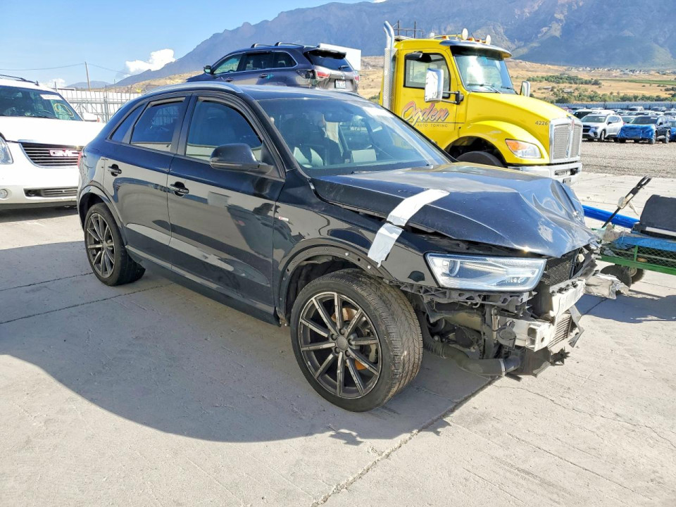 Audi Q3 2018 — Copart