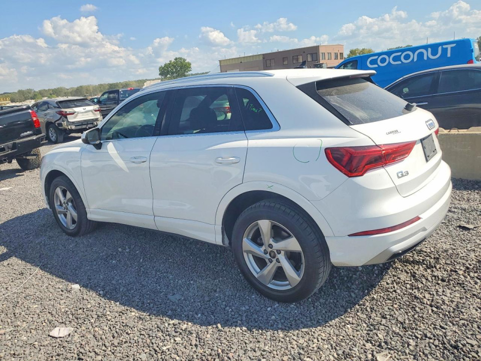 Audi Q3 2021 — Copart