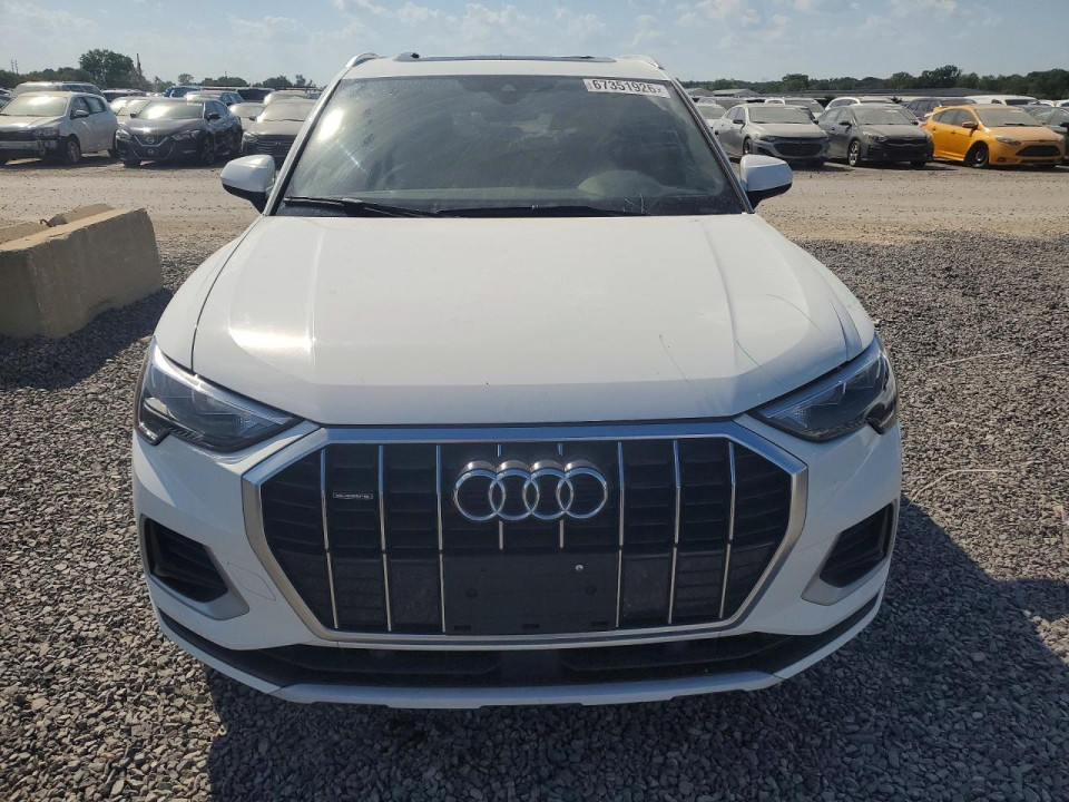 Audi Q3 2021 — Copart