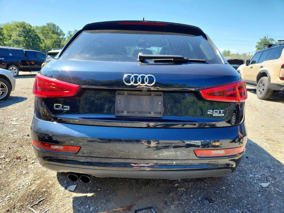 Audi Q3 2015 — Copart