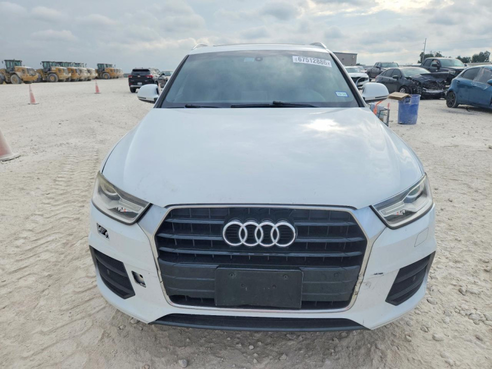 Audi Q3 2017 — Copart