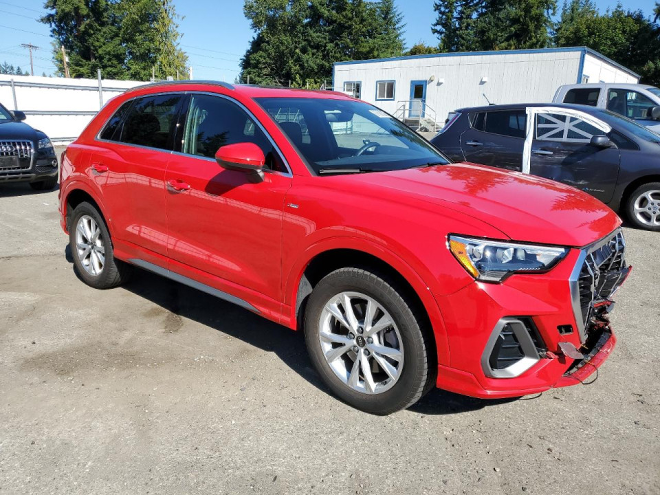 Audi Q3 2021 — Copart