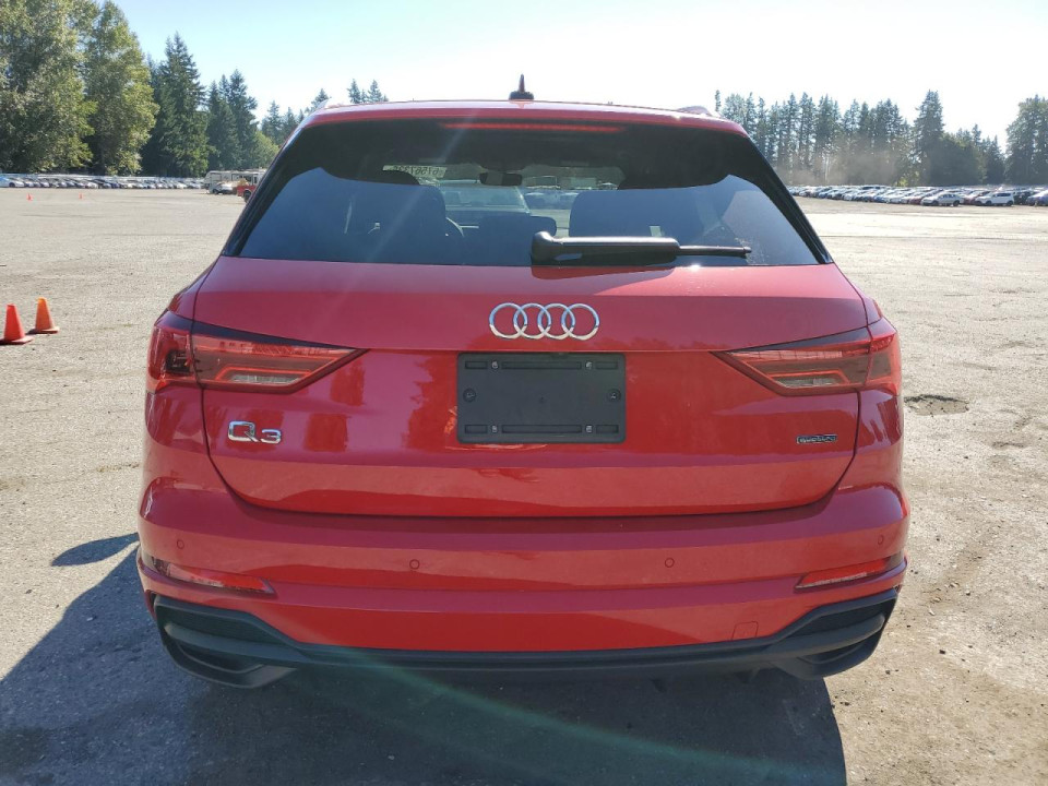 Audi Q3 2021 — Copart