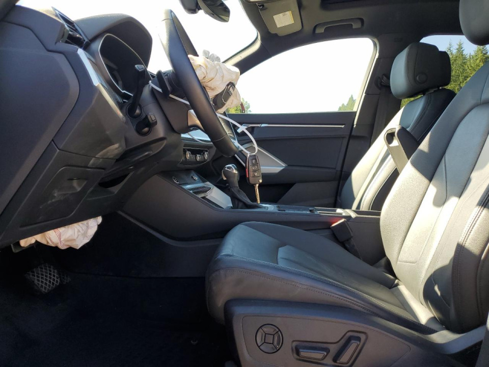 Audi Q3 2021 — Copart