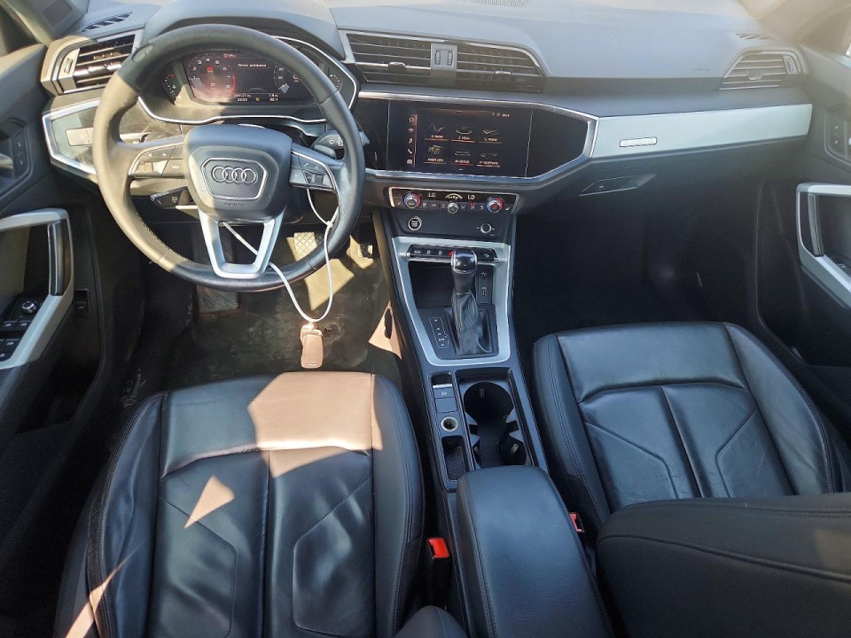 Audi Q3 2021 — Copart